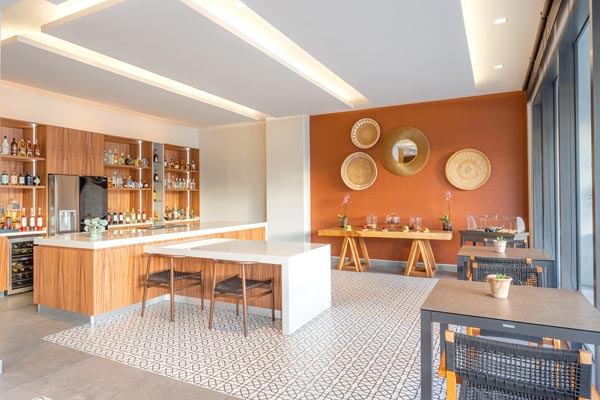 xhale club Lounge 